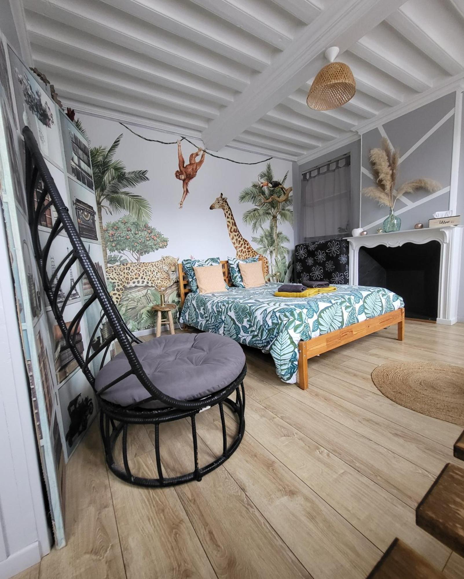 Les Z'Amours Honfleur Exteriör bild